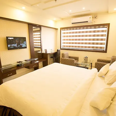 Grand Meridian 3* Katni