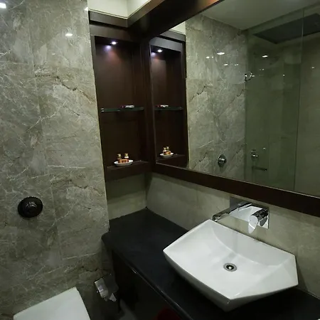 Hotel Grand Meridian 3*